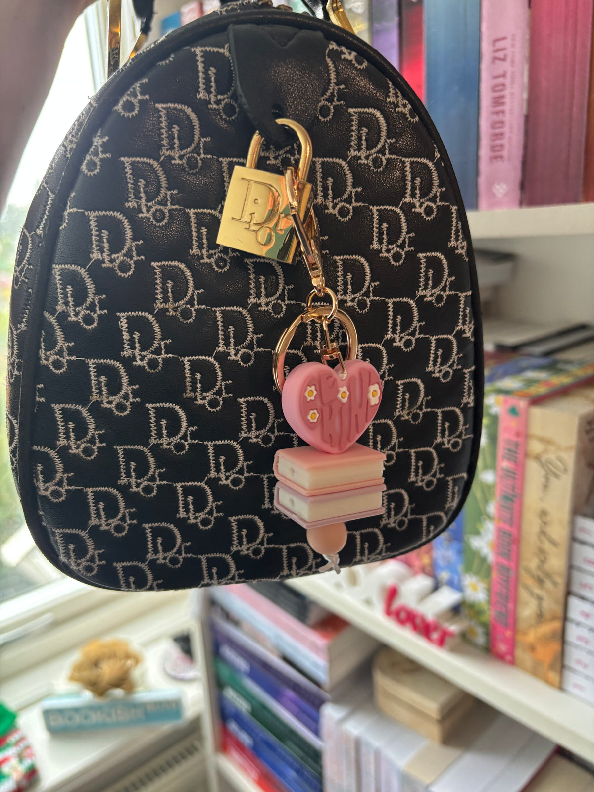 Nyckelring - Bag Charm Books