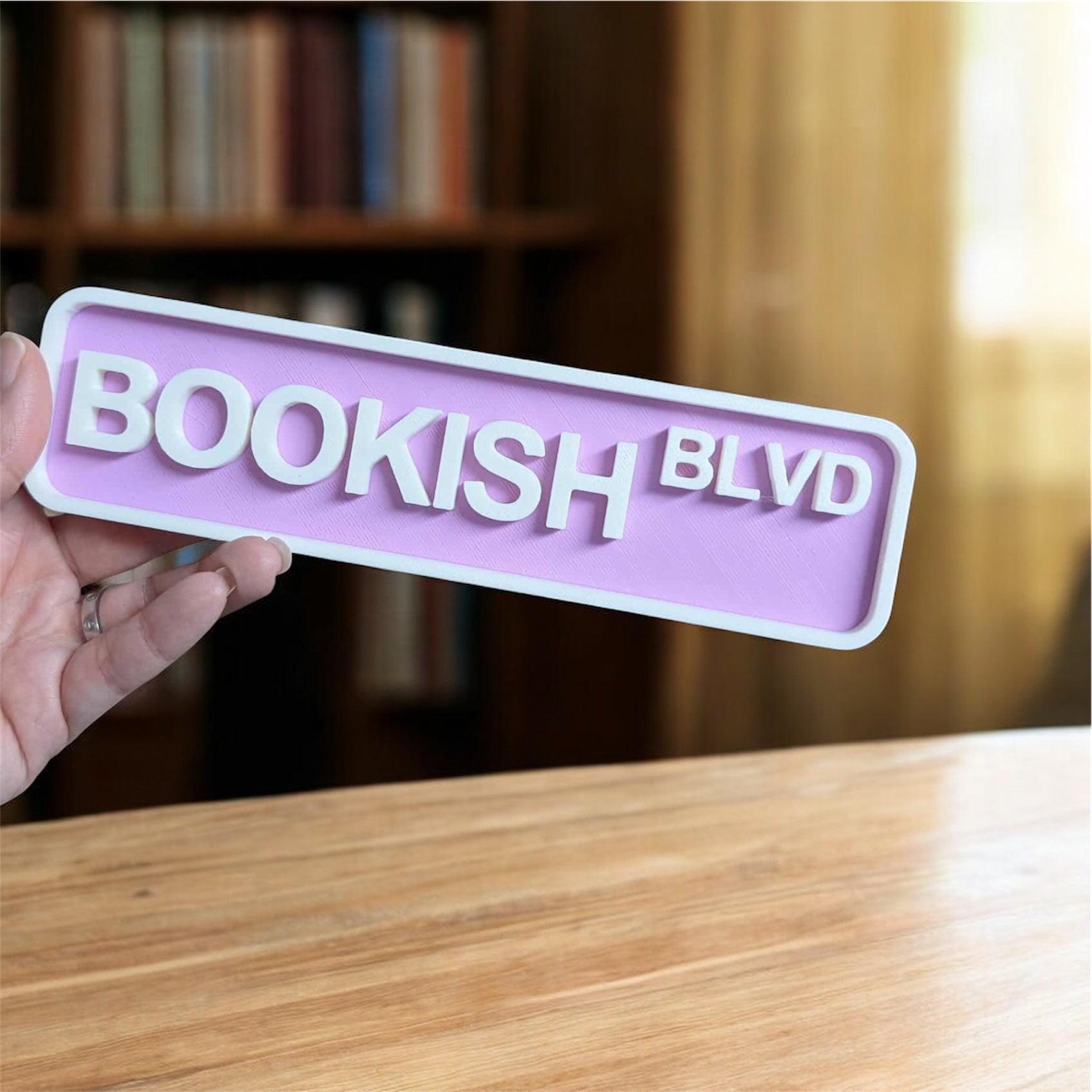 Skylt - Bookish