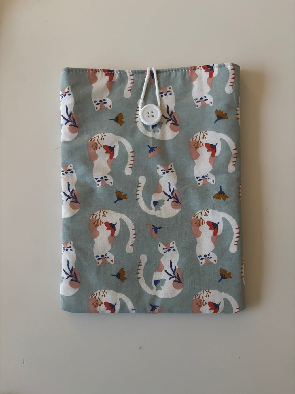 Book Sleeve Cats