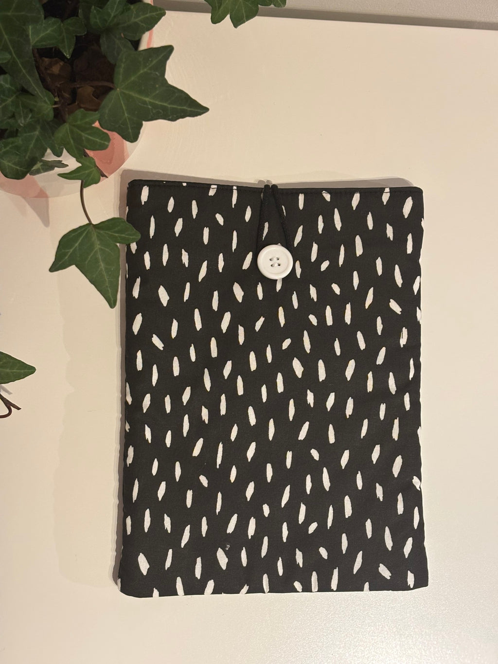 Book Sleeve Black and White