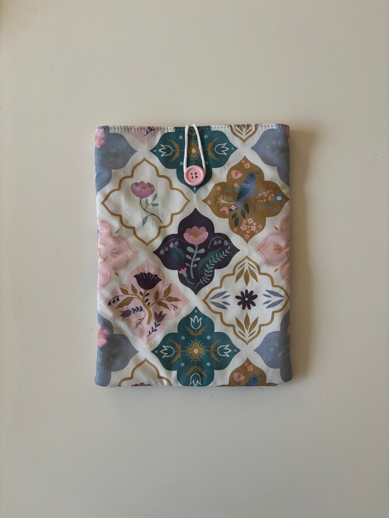 Book Sleeve Multi Flowers