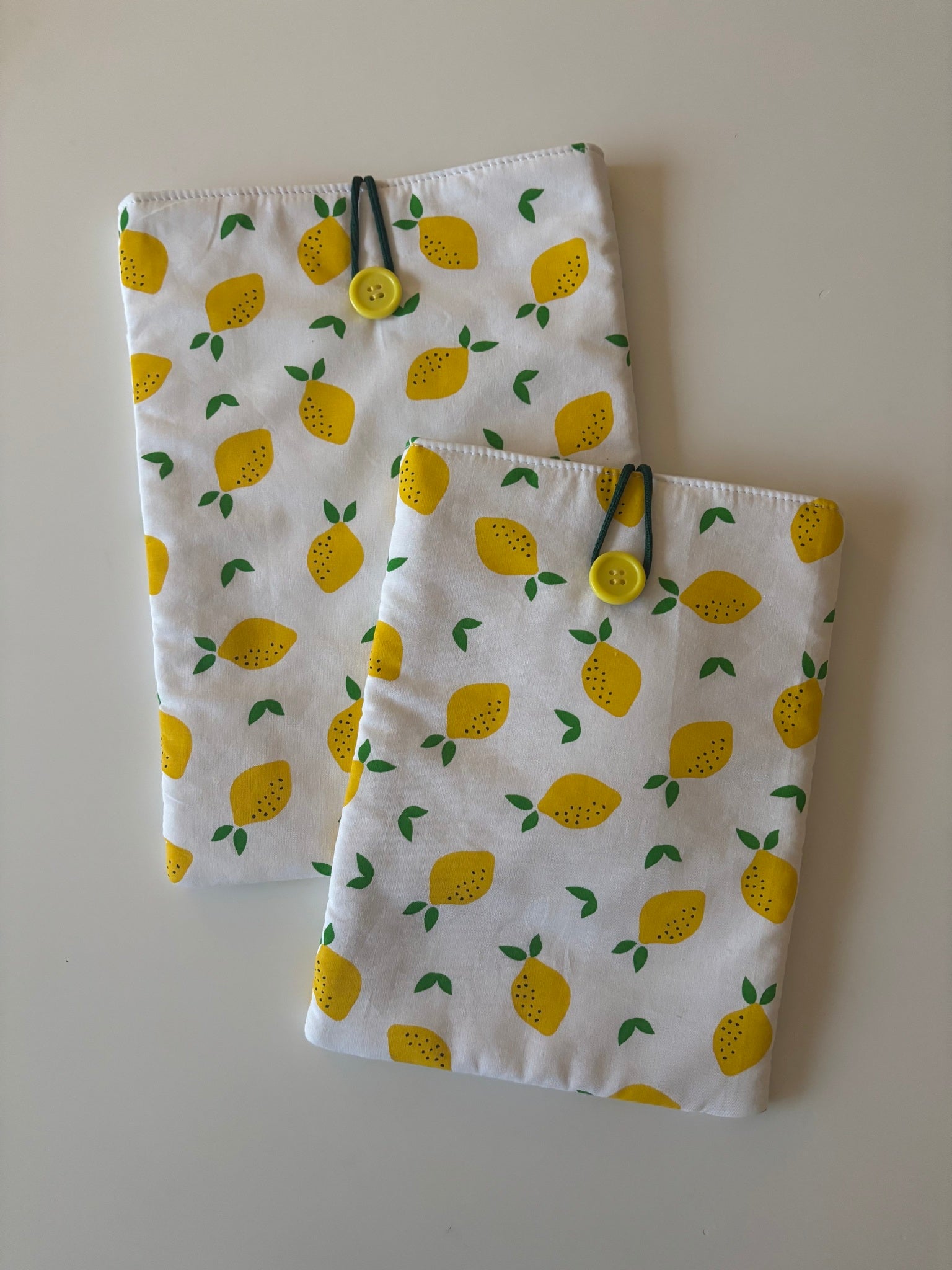 Book Sleeve Lemons Large