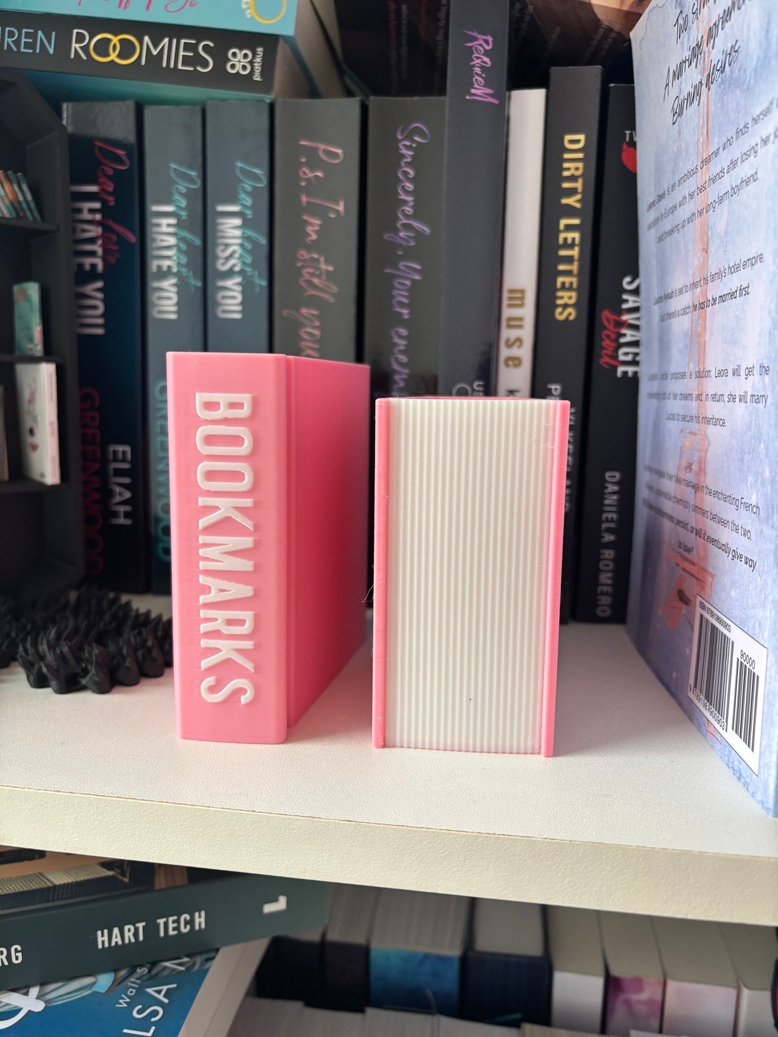 Bokmärkeshållare Medium Två Färger