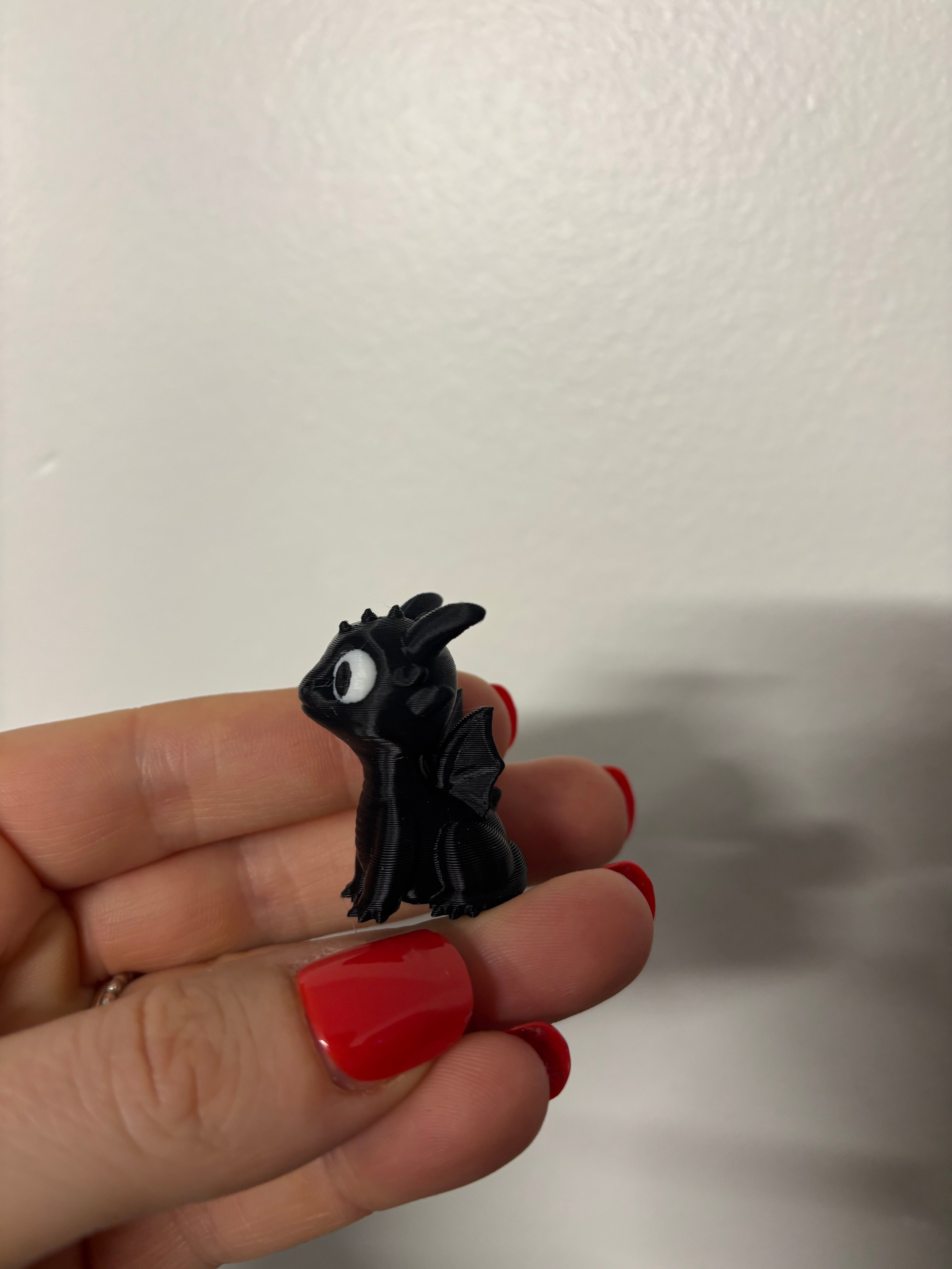 Minidrake med ögon