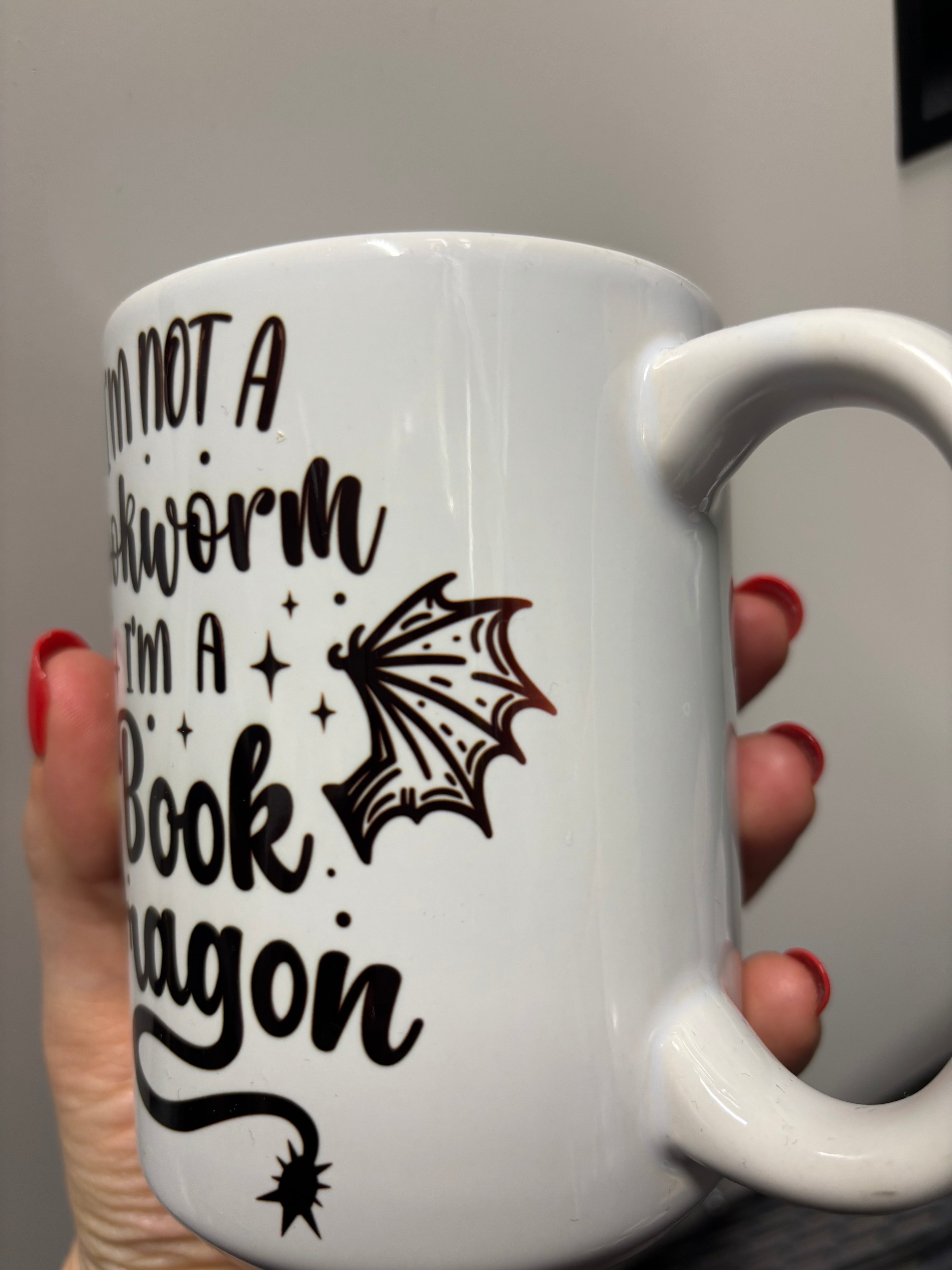 Stor Mugg - Book Dragon OUTLET