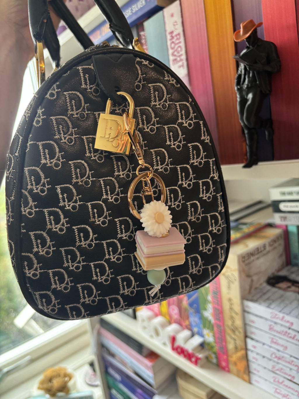 Nyckelring - Bag Charm Books