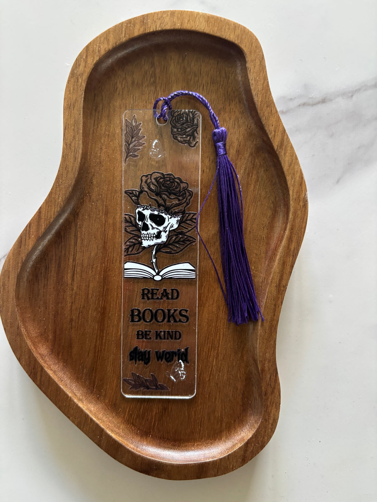 Bokmärke Transparent - Read books be kind