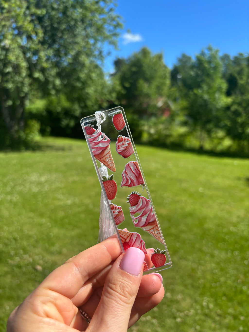 Transparent bokmärke – Jordgubbsglassar