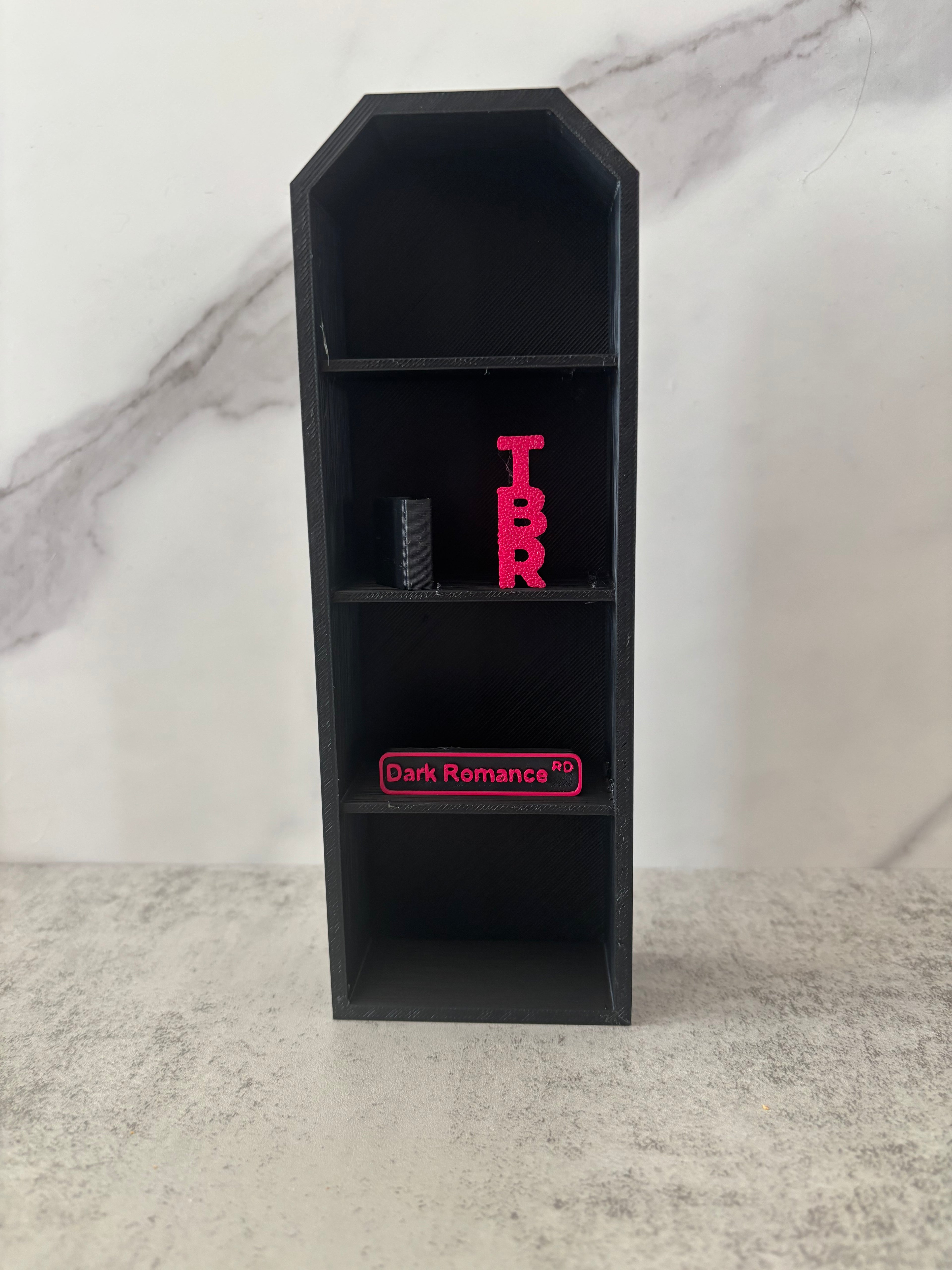 Inredning till minibokhylla - Dark Romance