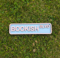 Skylt - Bookish Summer